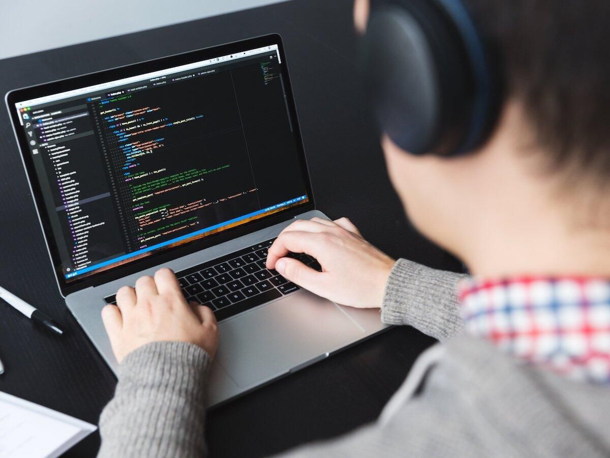 Programming with intent reduces software complexity.
